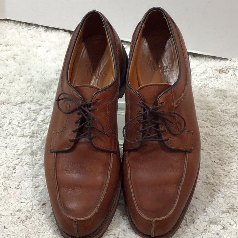 Allen Edmonds Stockbridge leather lace up shoe 10D